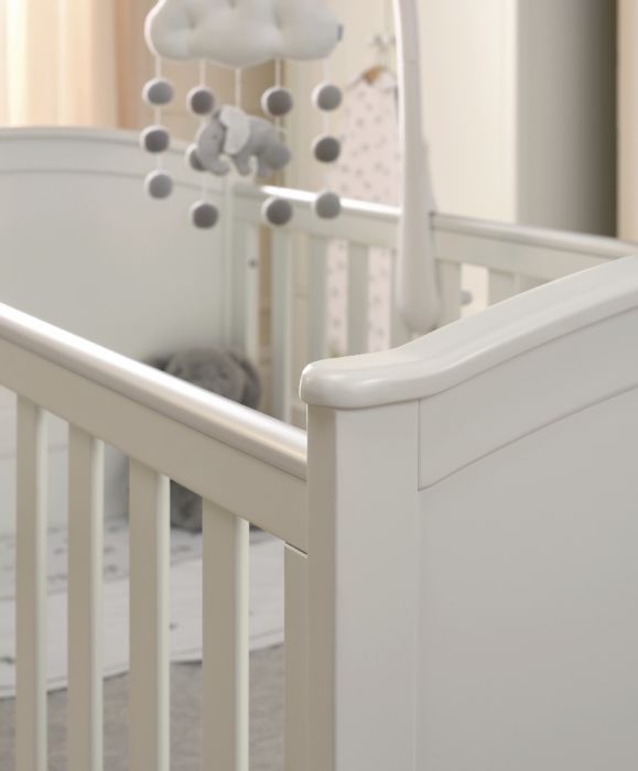 Mamas & Papas Flyn 2 Piece White Cotbed Set with Dresser Changer - Image 4